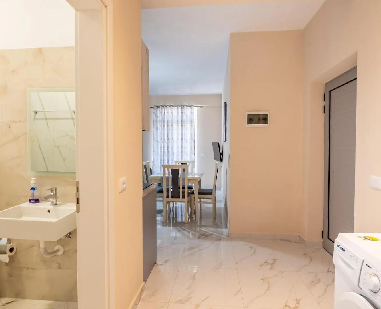Relaxing Apartment Near The Beach Sarandë