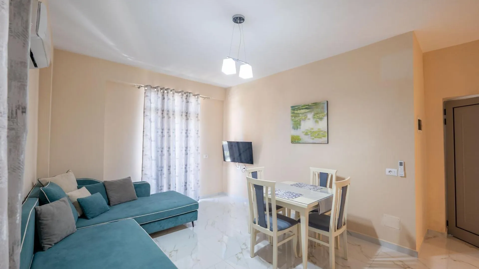 Relaxing Apartment Near The Beach Sarandë Albanien