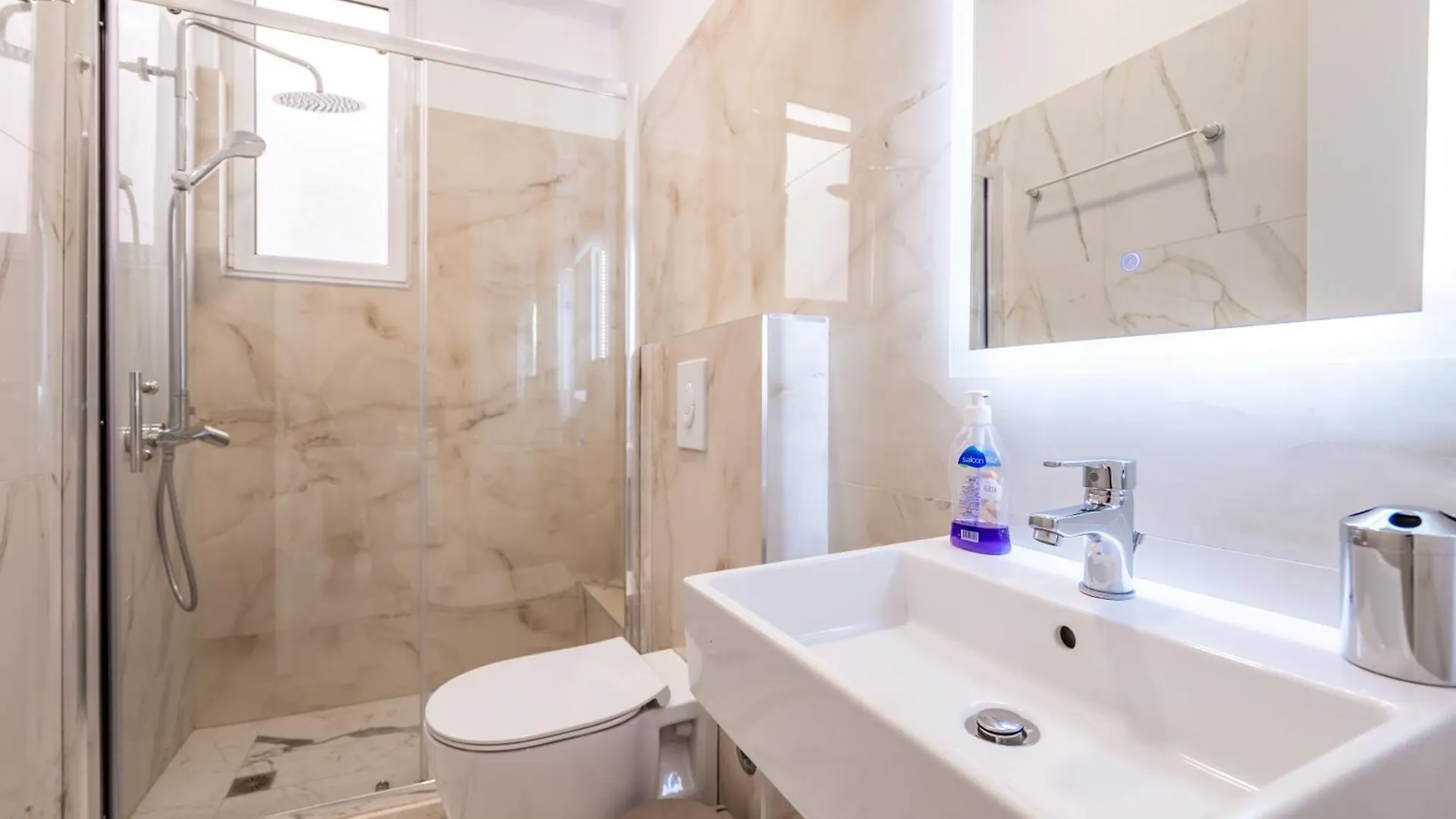 Relaxing Apartment Near The Beach Sarandë Albanien